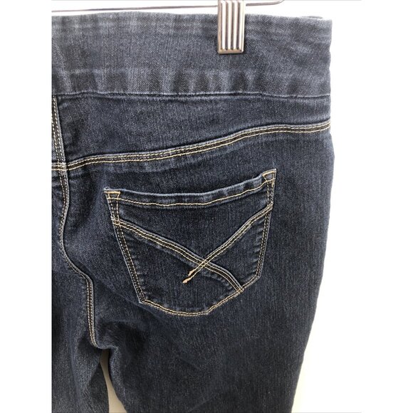 R Jeans Reitmans 31 Woman Dark Wash Blue Jean Straight Leg Mid Rise Pull Up - Picture 3 of 6